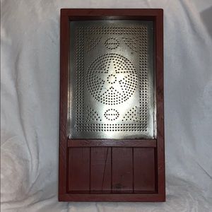 Metal and wood decoration